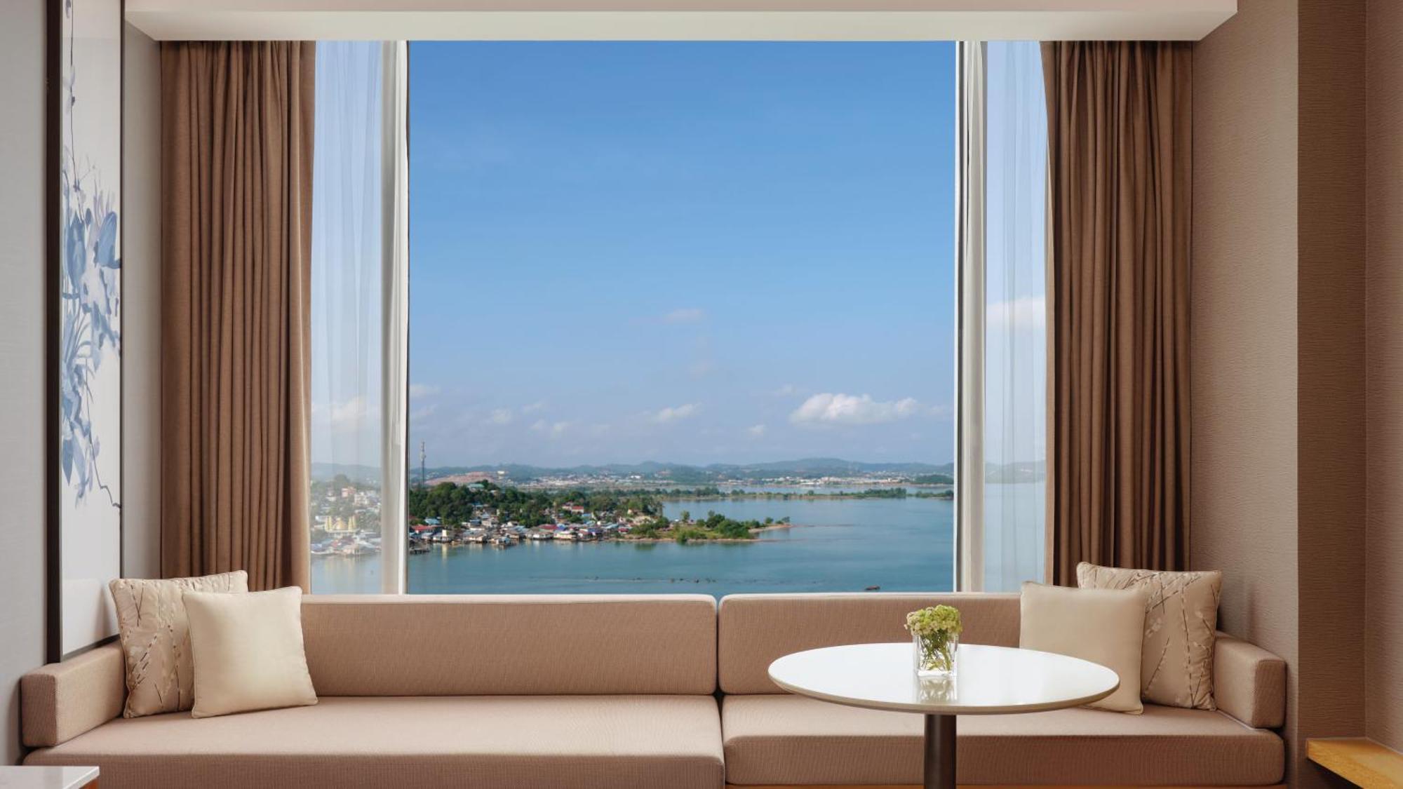 Batam Marriott Hotel Harbour Bay Нагоя Екстериор снимка